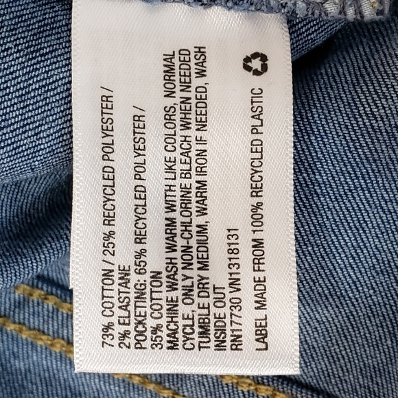 Universal Threads High Rise Skinny 26 Waist Regular - Picture 7 of 13